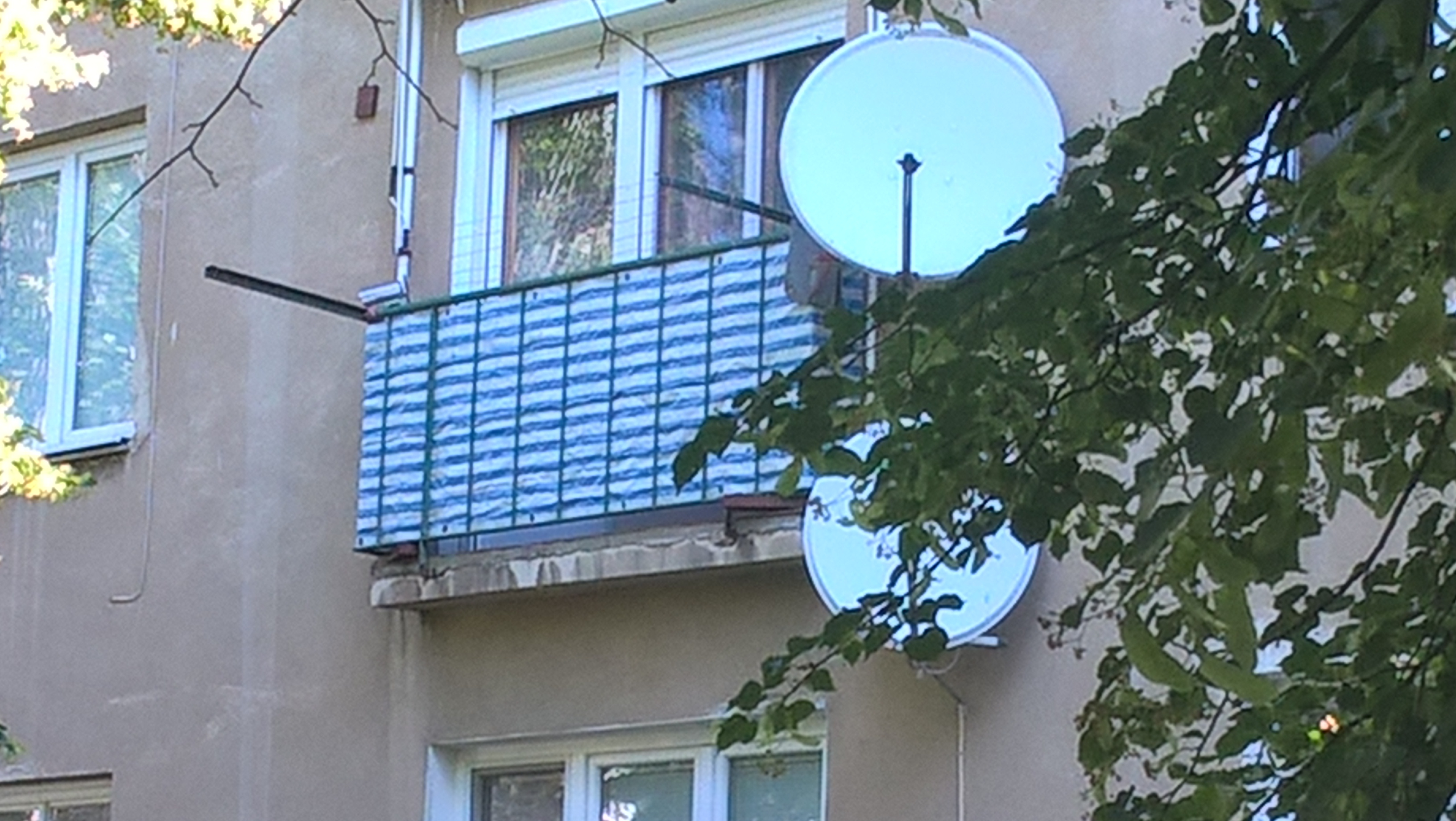 Súkromná kamera na balkóne sníma celú ulicu, Rača, Bratislava |  Odkazprestarostu.sk